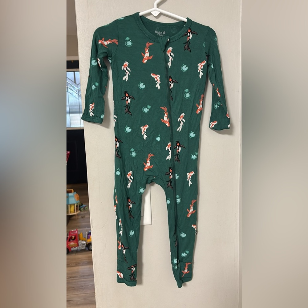 Kyte BABY bamboo pjs with Koi Fish Design